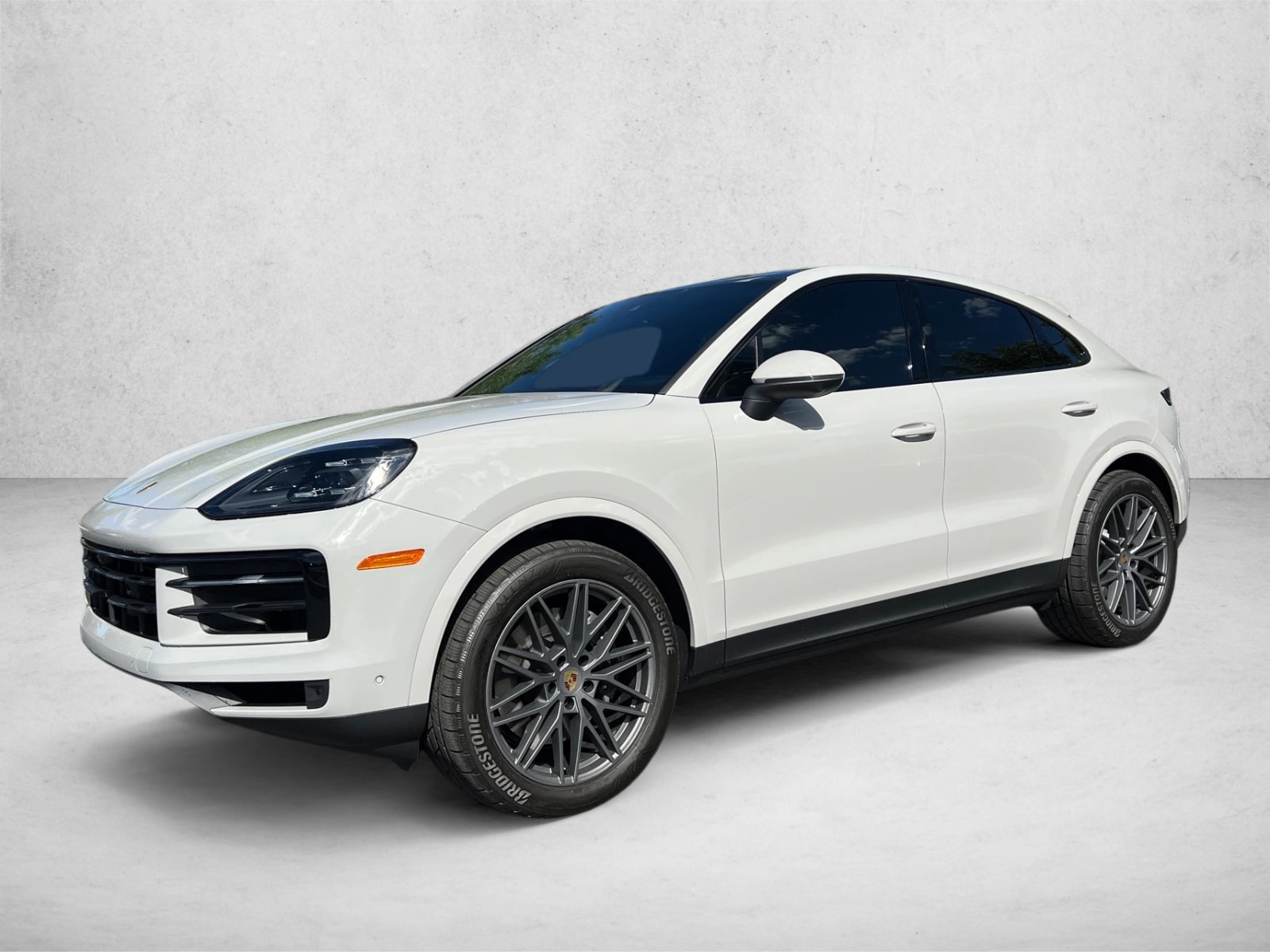 2024 Porsche Cayenne -'s photo