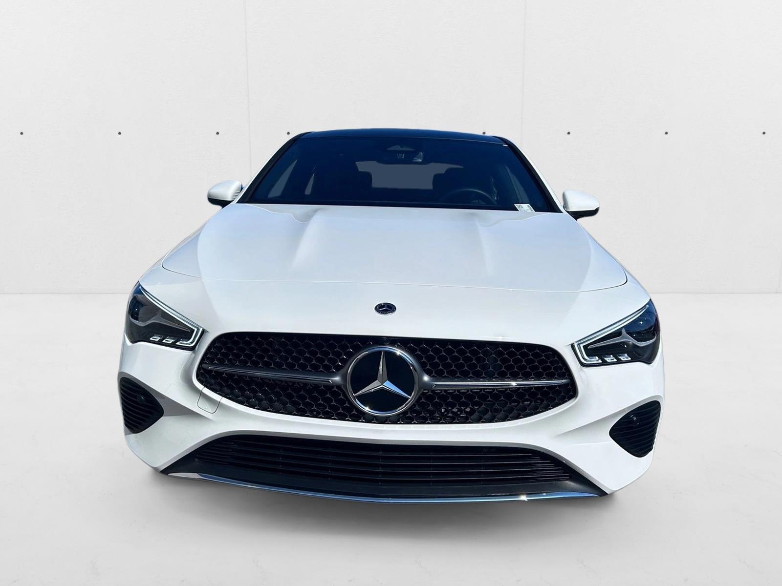 2025 Mercedes Benz CLA 250 4MATIC photo 2