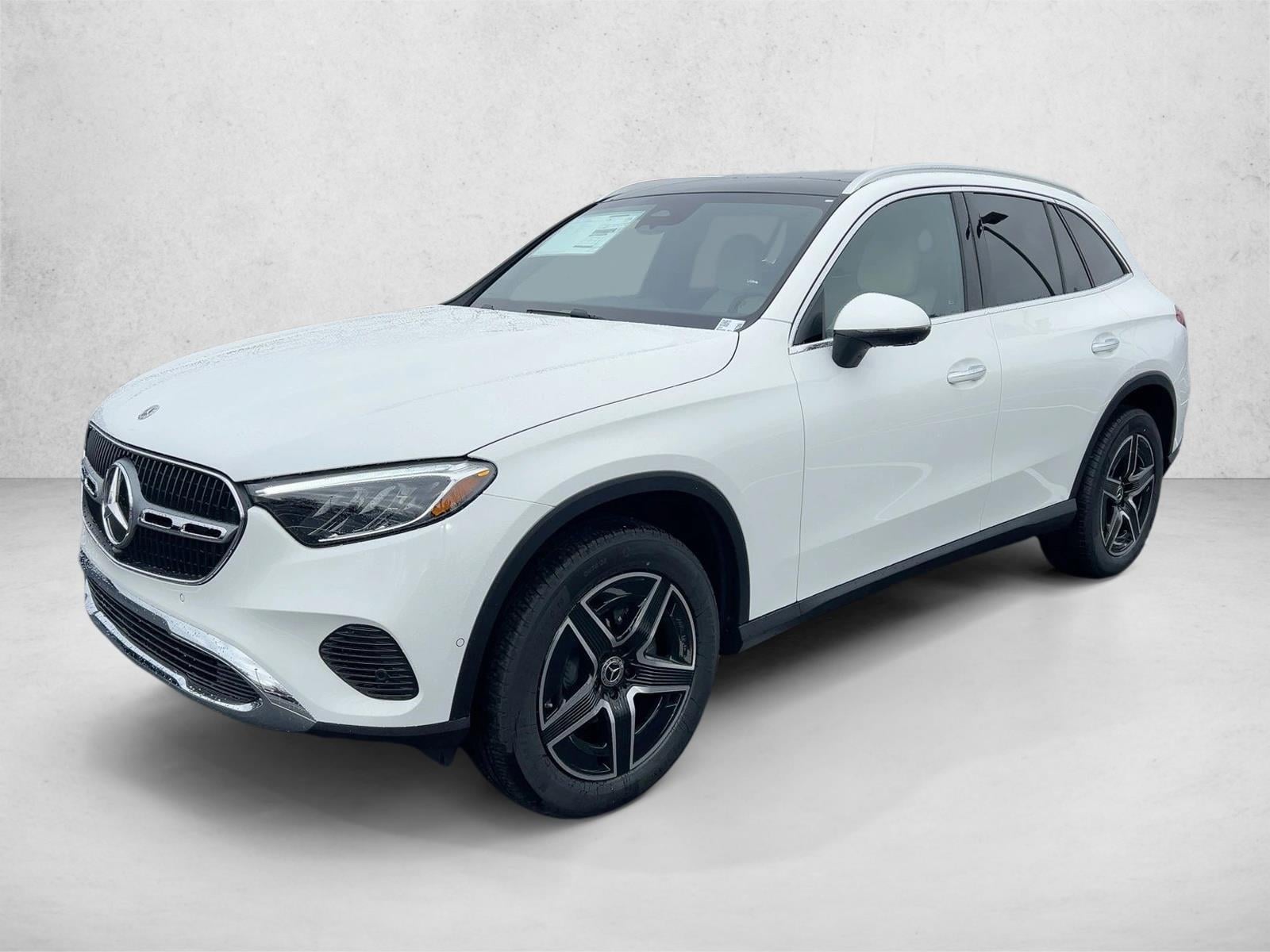 2026 Mercedes-Benz GLC GLC 300 4MATIC's photo