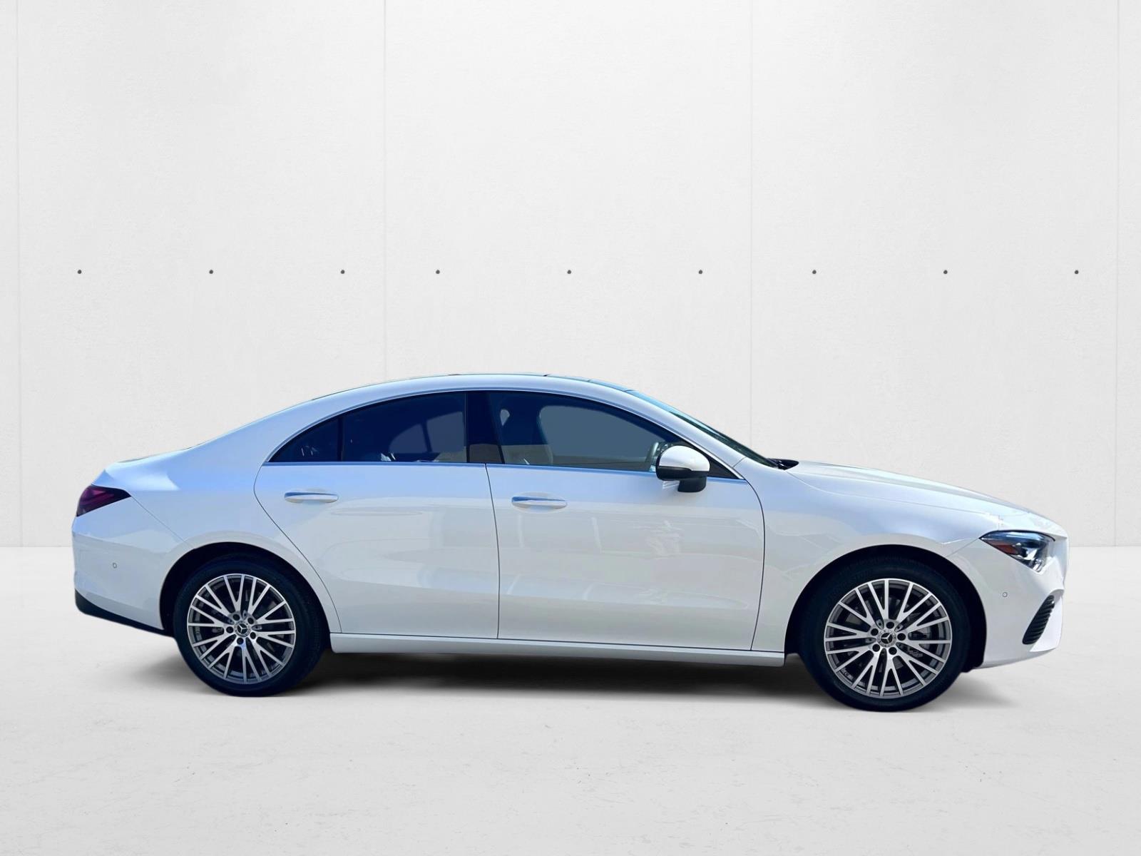 2025 Mercedes Benz CLA 250 4MATIC photo 4
