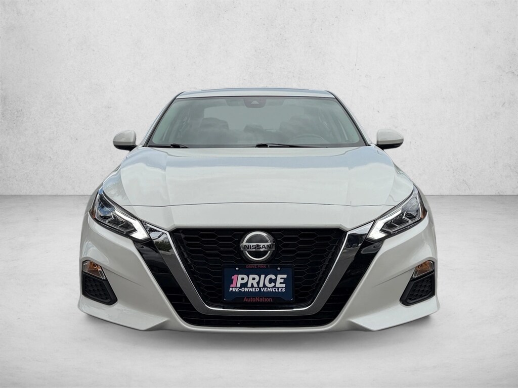 Used 2022 Nissan Altima 2.5 SV Sedan