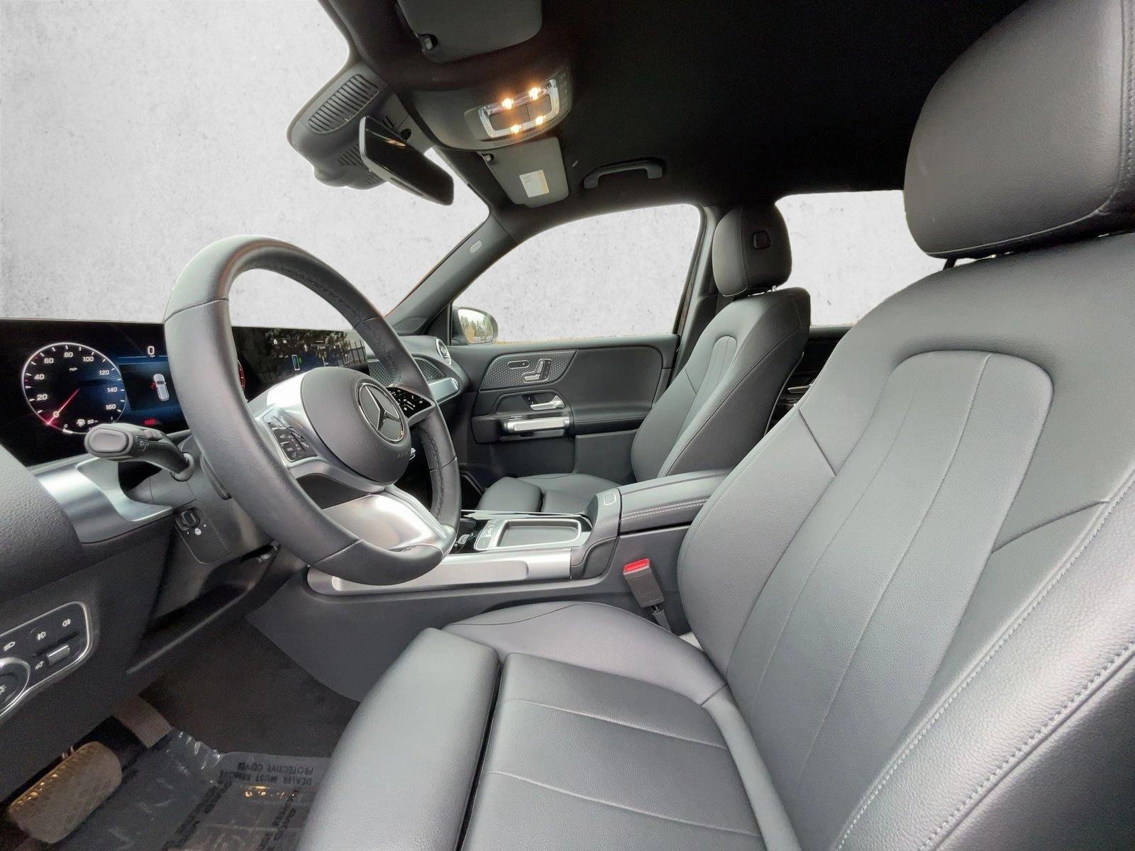 2025 Mercedes-Benz GLB Base - Photo 15