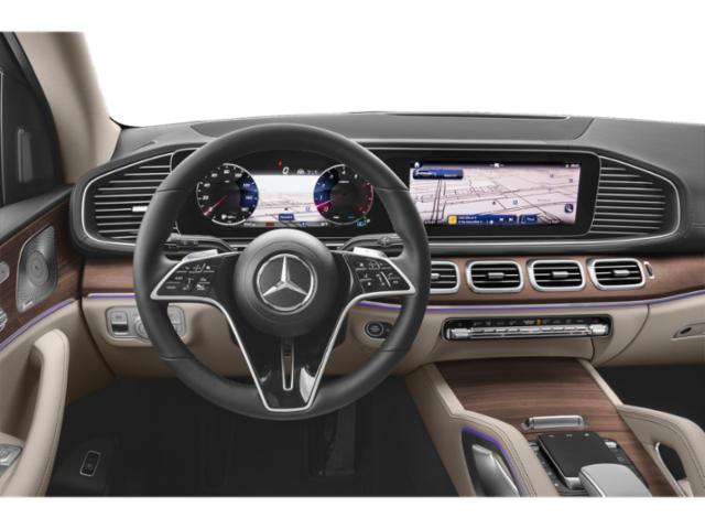 2025 Mercedes Benz GLS 450 4MATIC photo 4