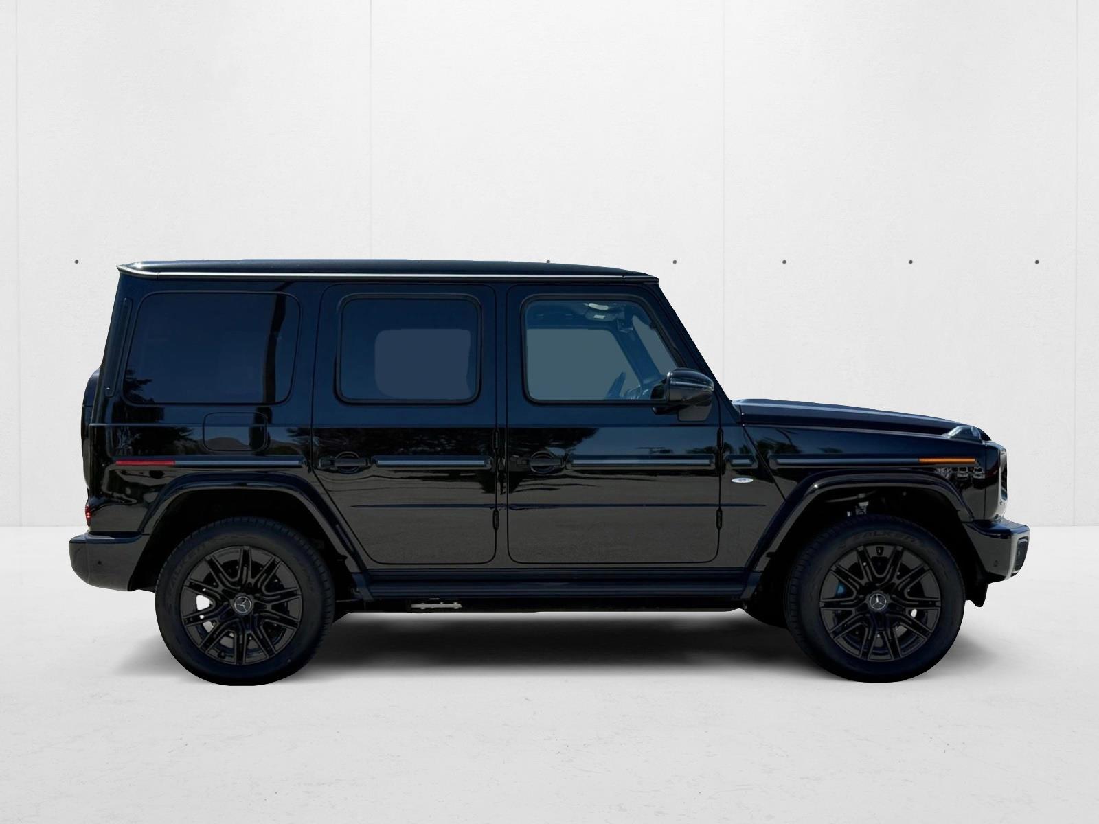 2025 Mercedes-Benz G-Class G580 - Photo 7