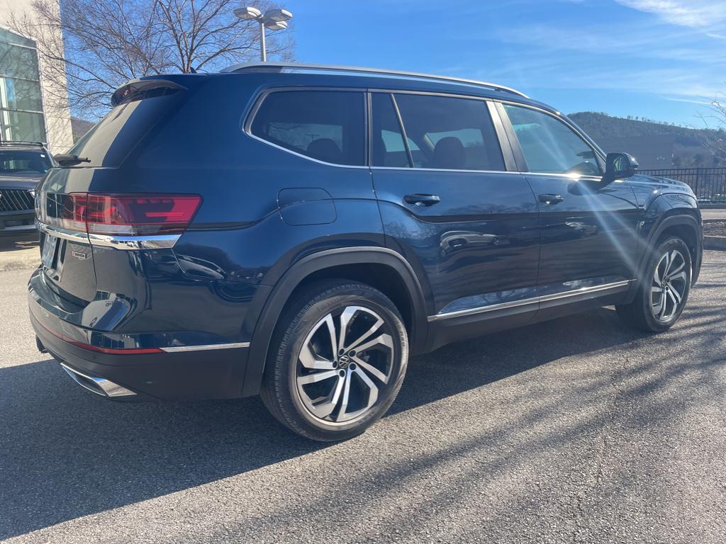 2022 Volkswagen Atlas V6 SEL photo 3