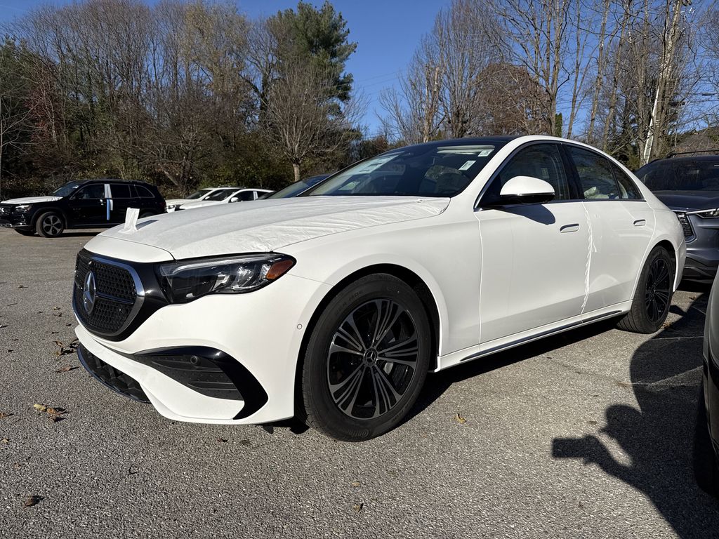 2026 Mercedes Benz E 4MATIC photo 2