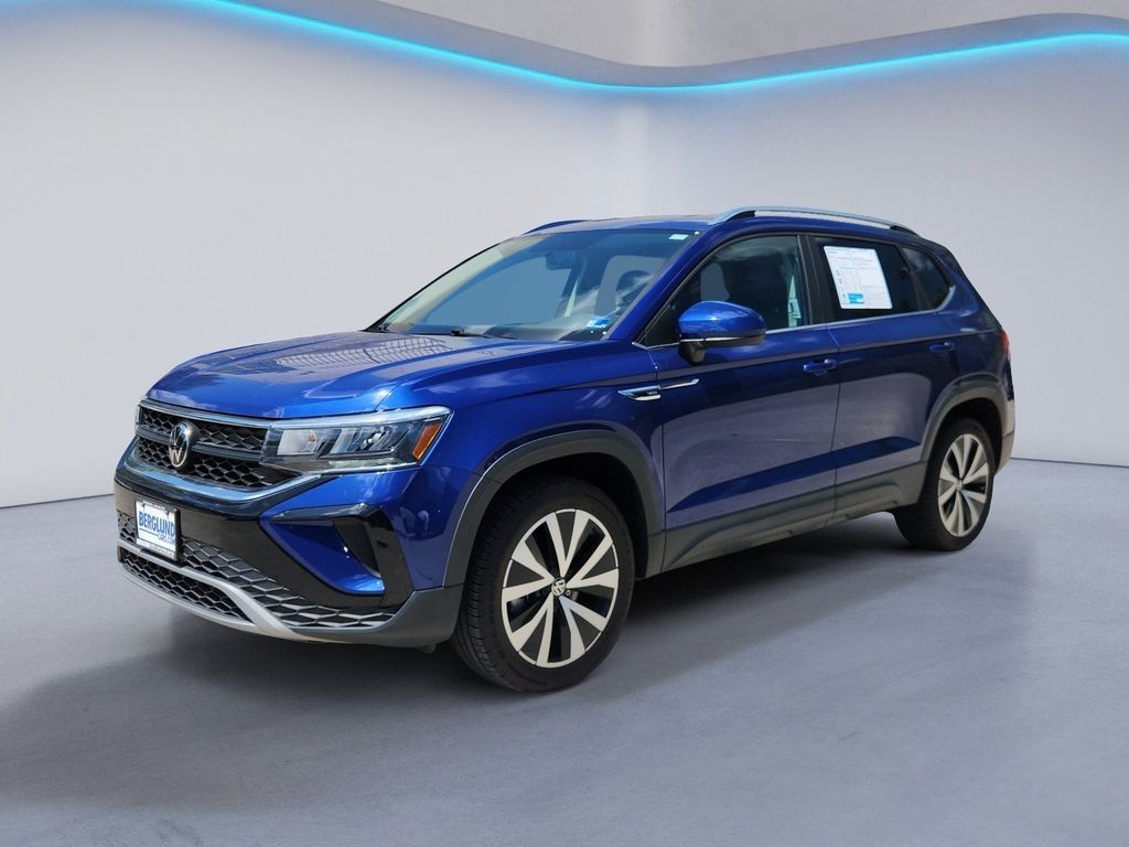 2022 Volkswagen Taos SE - Photo 7