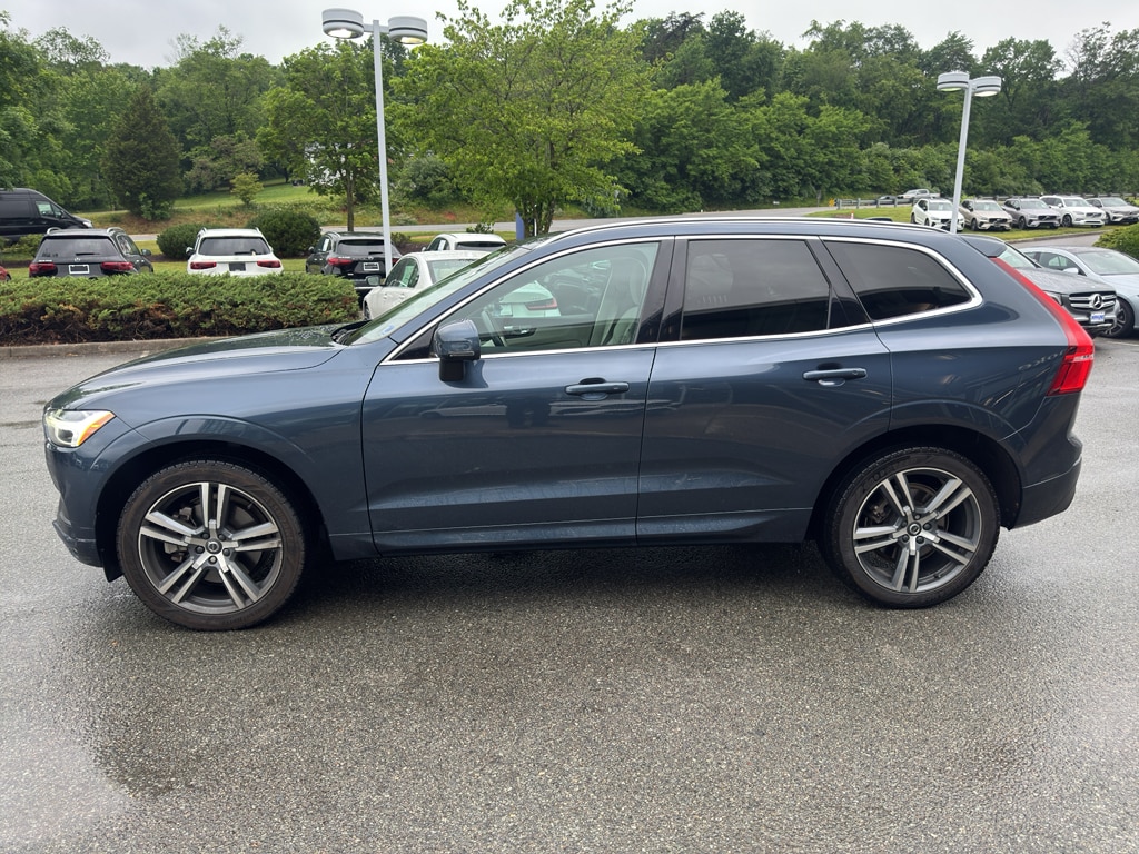 Used 2021 Volvo XC60 T6 Momentum Sport Utility