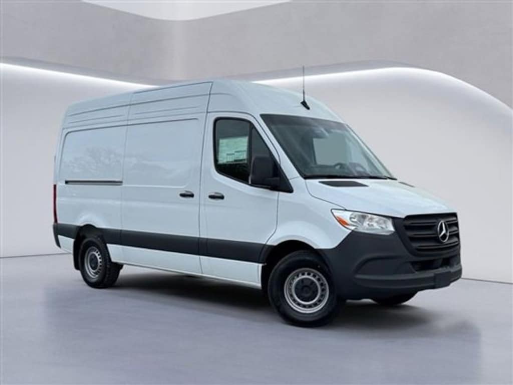 New 2025 Mercedes-Benz Sprinter 2500 Standard Roof 4-Cyl Diesel RWD