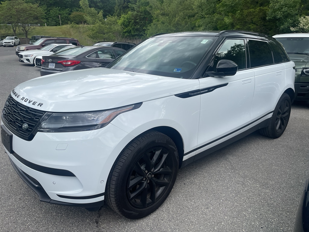 2026 Land Rover Range Rover Velar P250 S's photo
