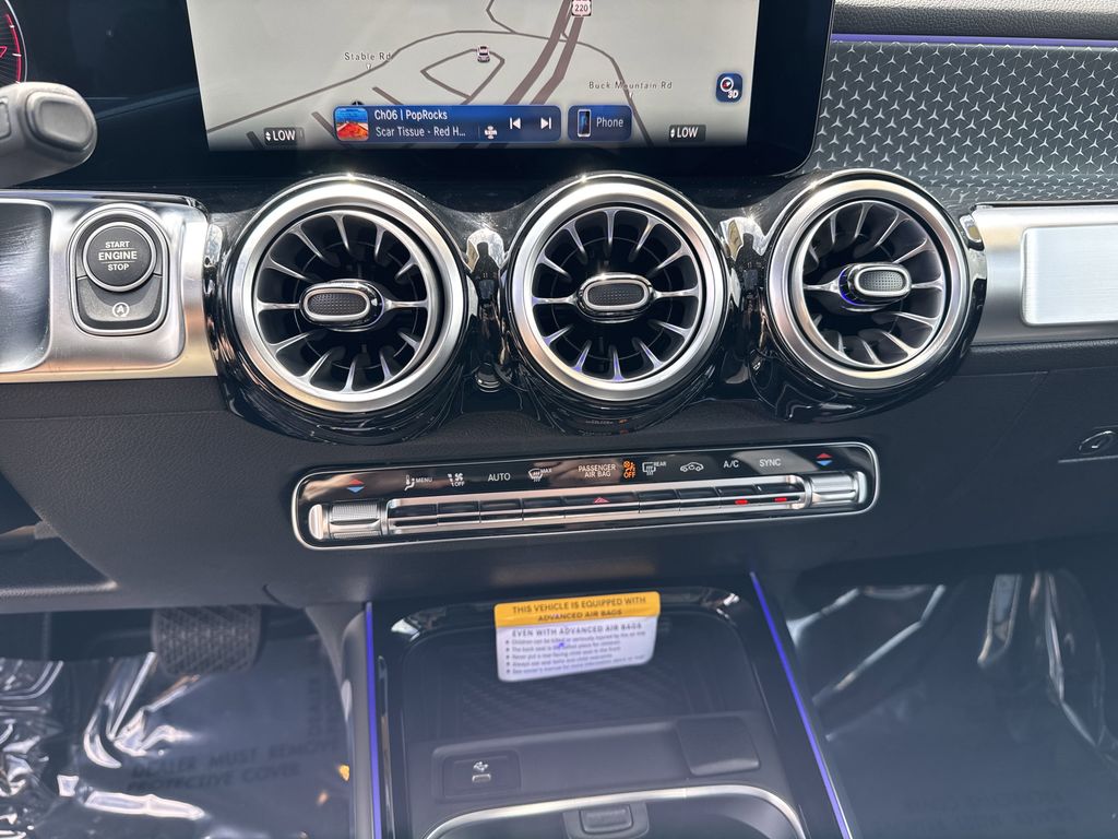 2025 Mercedes-Benz GLB Base - Photo 25