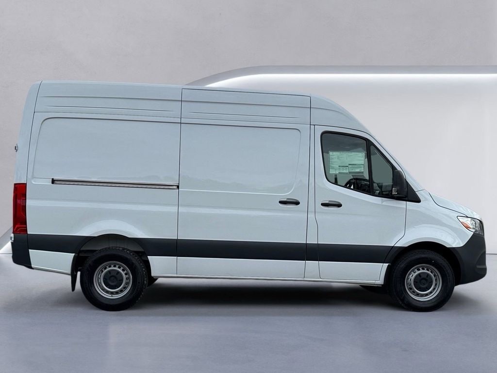 New 2025 Mercedes-Benz Sprinter 2500 Standard Roof 4-Cyl Diesel RWD