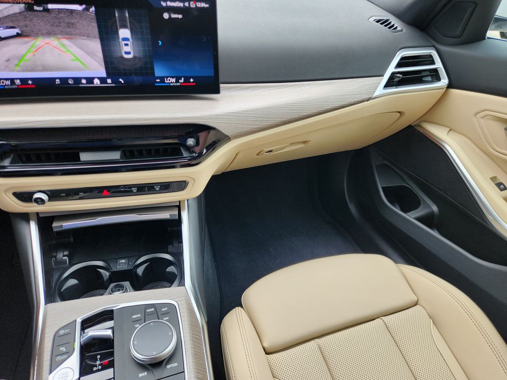 2026 BMW 3 Series 330i - Photo 30