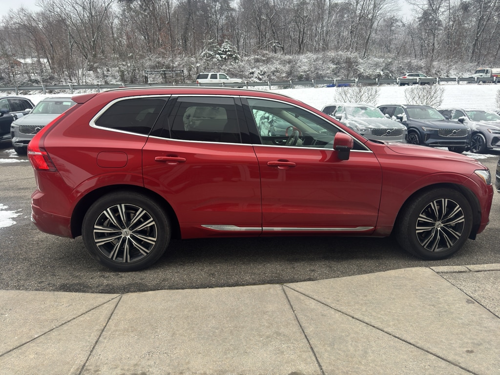Used 2022 Volvo XC60 eAWD Inscription Sport Utility