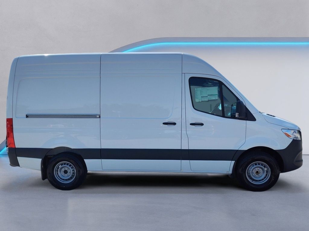 New 2024 Mercedes-Benz Sprinter 2500 Standard Roof 4-Cyl Diesel HO Cargo Van