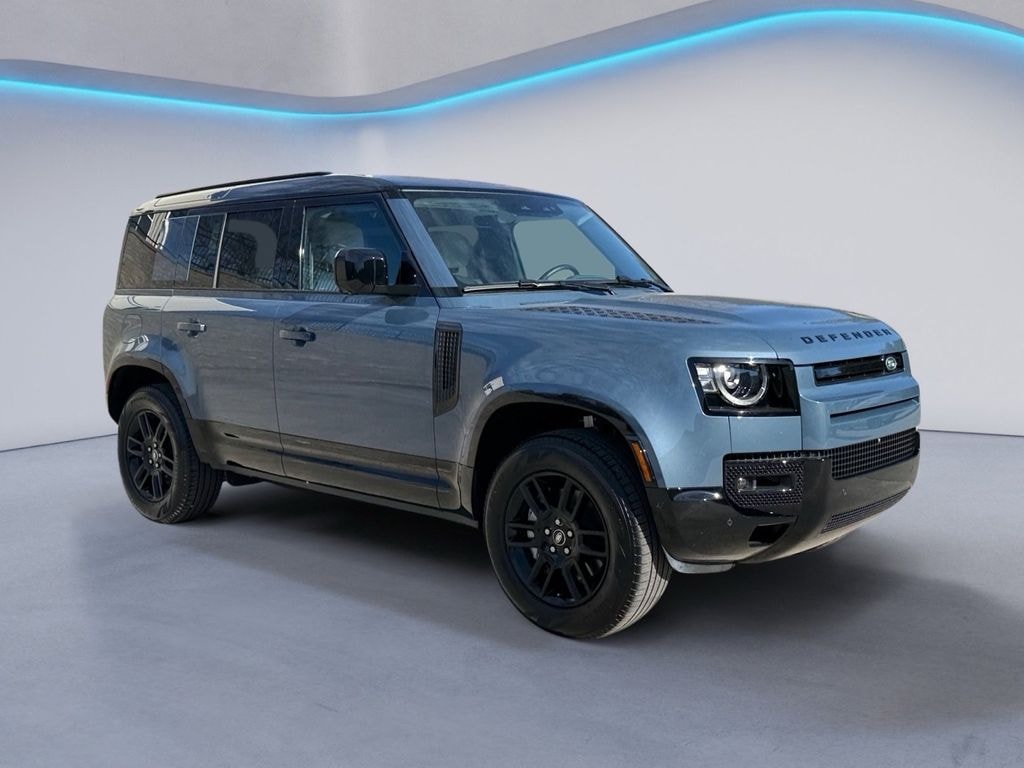 Used 2025 Land Rover Defender 110 X-Dynamic SE SUV