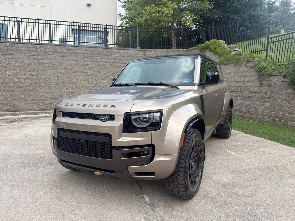 Used 2025 Land Rover Defender 110 OCTA Edition One SUV