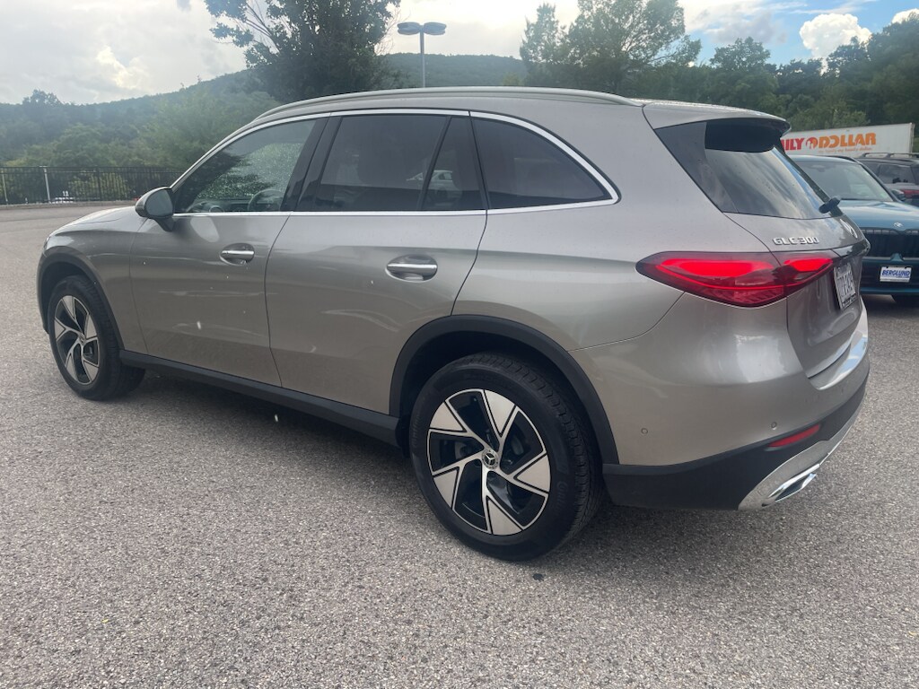 Used 2024 Mercedes-Benz GLC 4MATIC Sport Utility