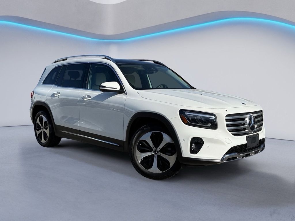 Certified 2025 Mercedes-Benz GLB 4MATIC Sport Utility