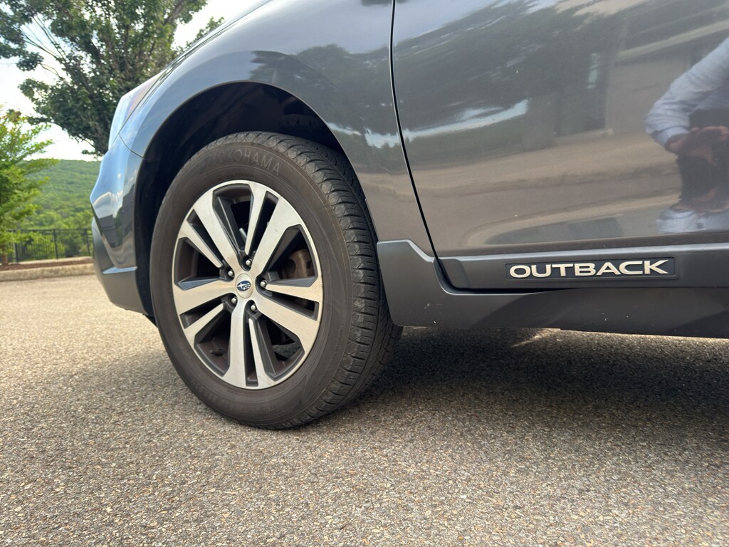 Used 2019 Subaru Outback 2.5i Limited Sport Utility