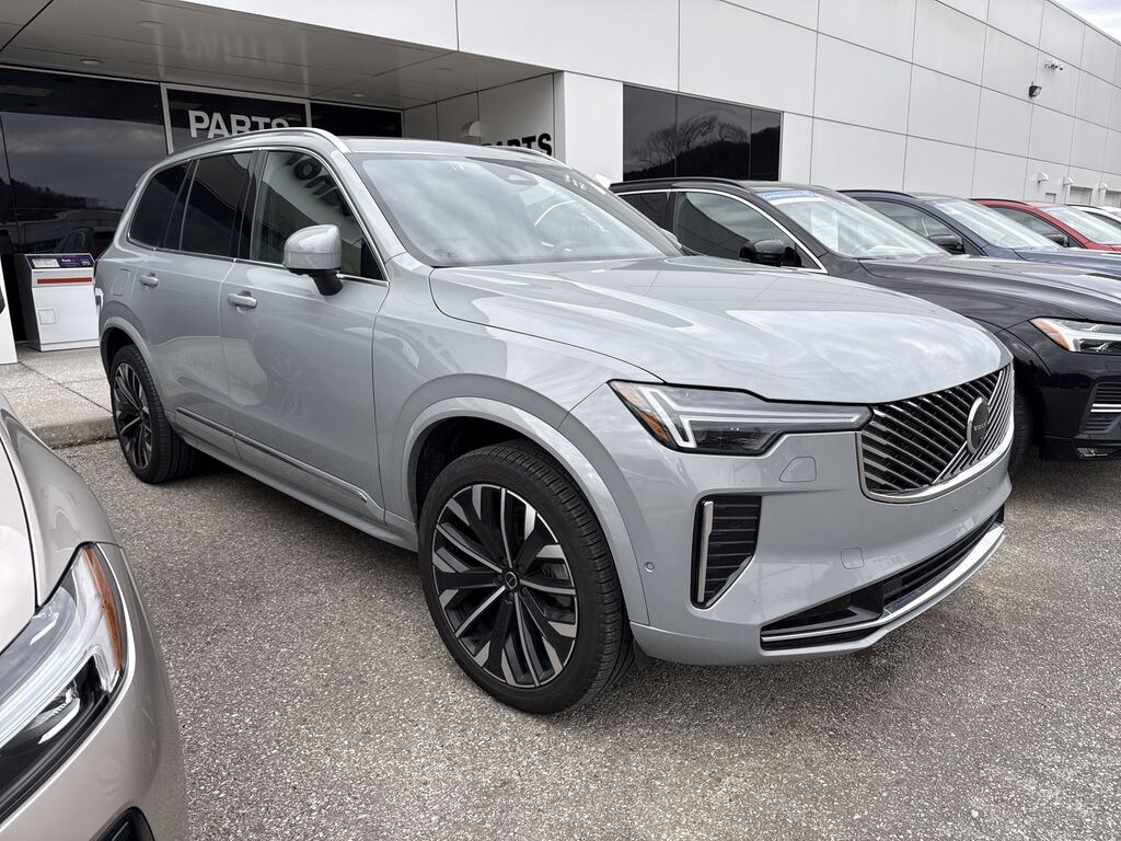 Used 2025 Volvo XC90 B6 (2025.5) Plus 7-Seater Sport Utility