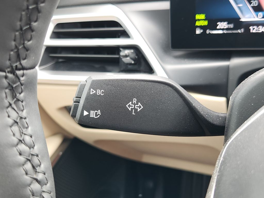 2026 BMW 3 Series 330i - Photo 34