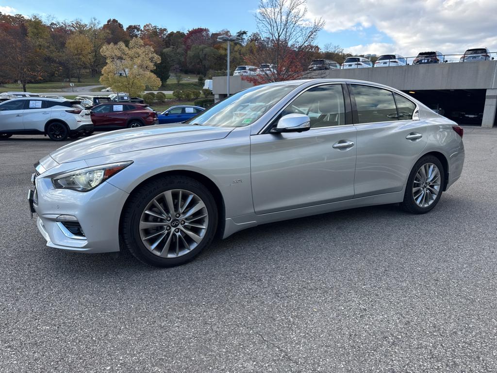 2019 Infiniti Q50 3.0t LUXE photo 2