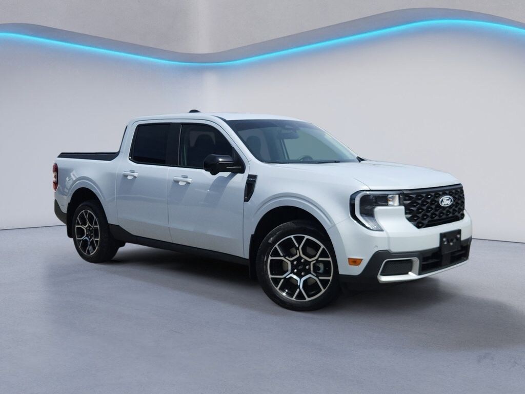 Used 2025 Ford Maverick Lariat SuperCrew