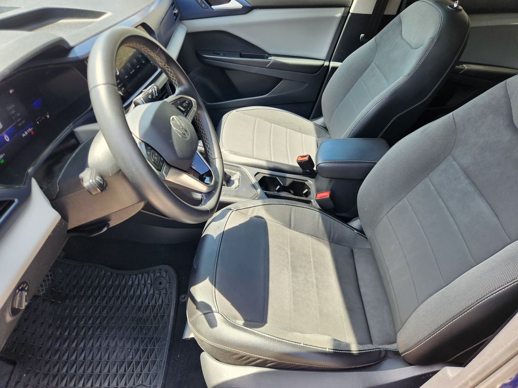 2022 Volkswagen Taos SE - Photo 9