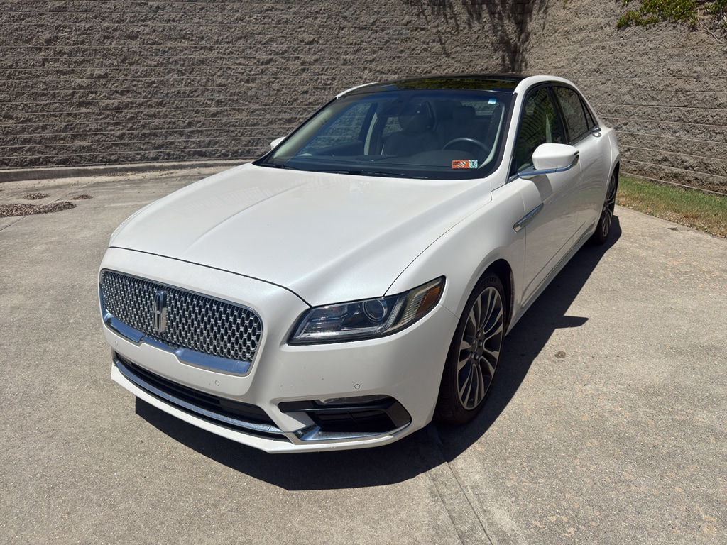 Used 2018 Lincoln Continental Select Sedan