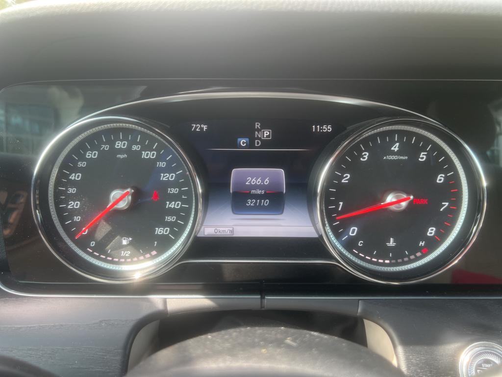 2018 Mercedes Benz E 300 4MATIC Sedan photo 2