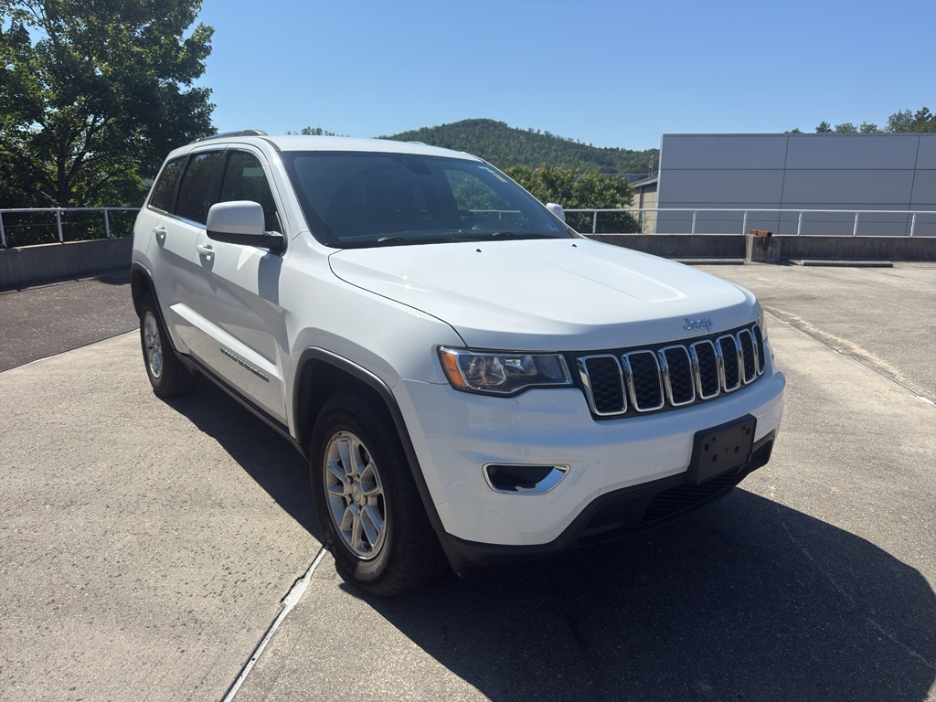 Used 2020 Jeep Grand Cherokee Laredo Sport Utility