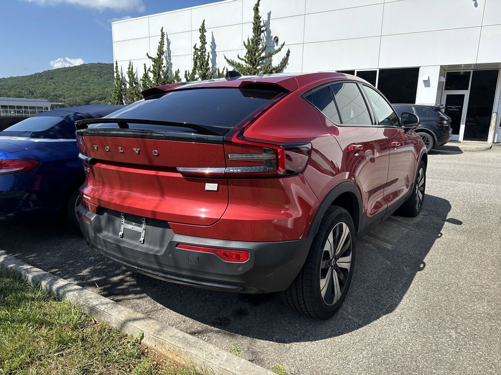 2023 Volvo C40 Recharge Plus photo 3