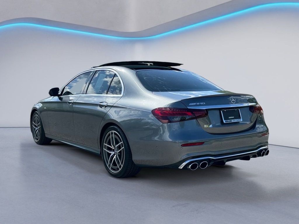2022 Mercedes Benz E 53 4MATIC photo 4