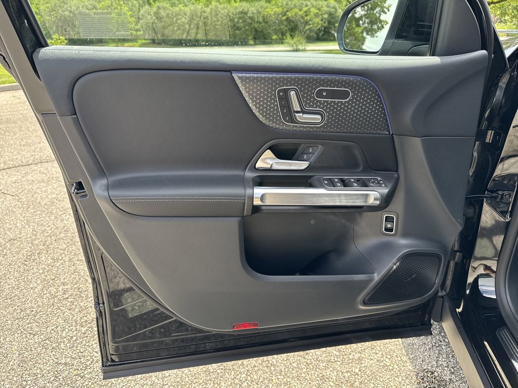 2025 Mercedes-Benz GLB Base - Photo 15