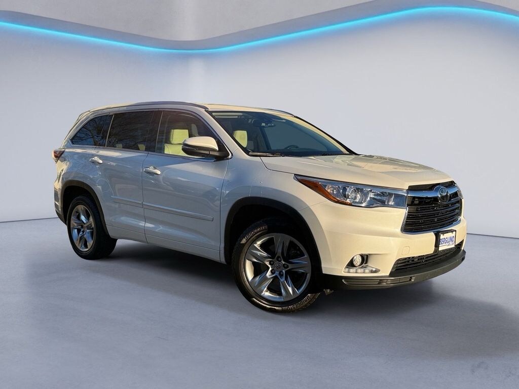 Used 2014 Toyota Highlander Limited V6 Sport Utility