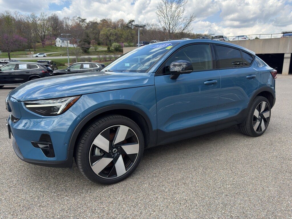 Used 2023 Volvo C40 Recharge Twin Ultimate Sport Utility