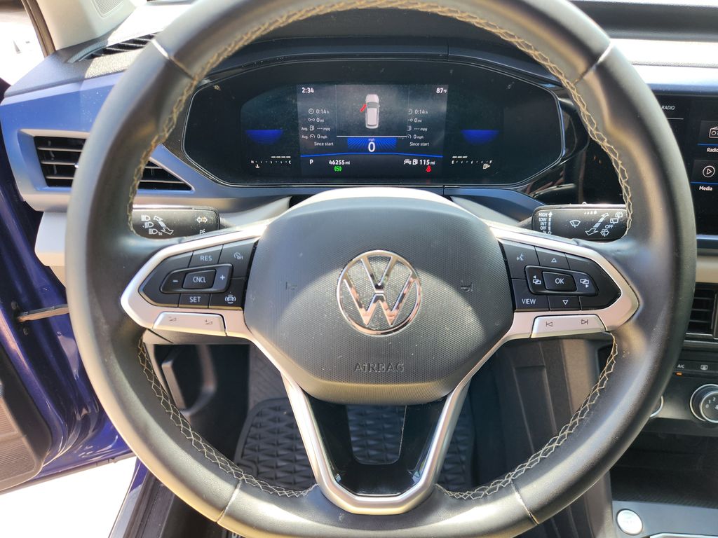 2022 Volkswagen Taos SE - Photo 18