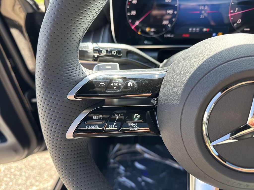 2025 Mercedes-Benz GLC Base - Photo 20