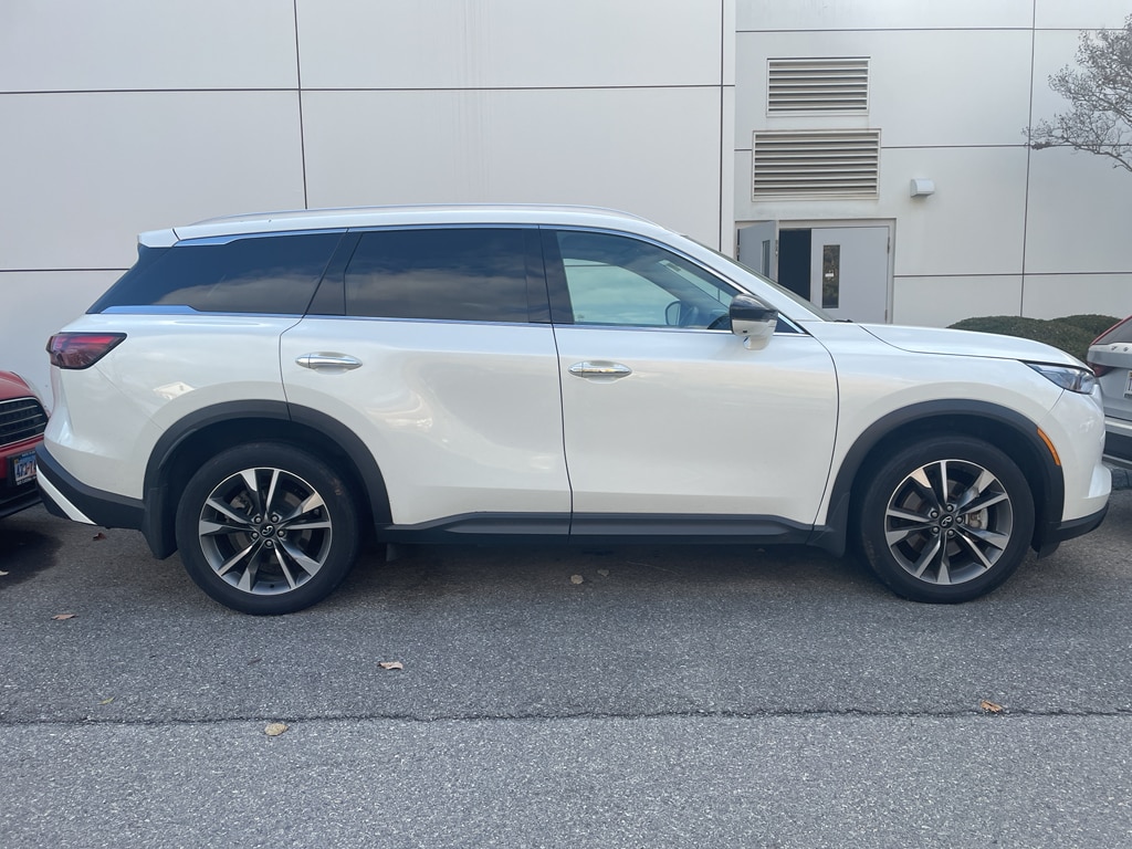 Used 2025 INFINITI QX60 LUXE Sport Utility