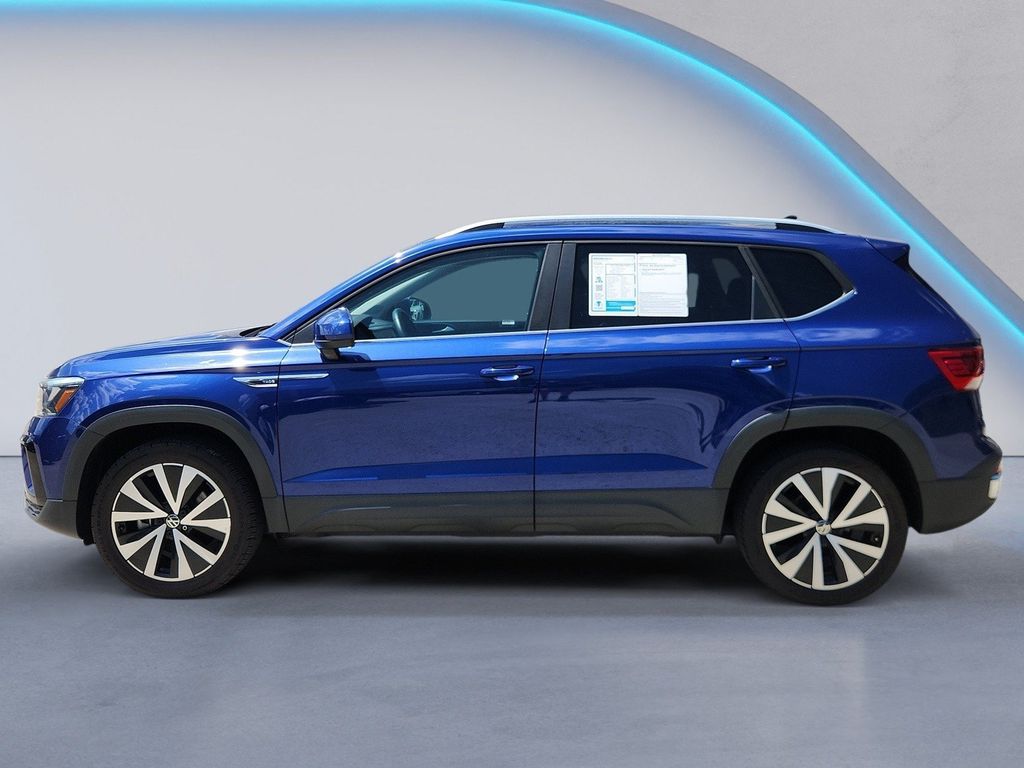 2022 Volkswagen Taos SE - Photo 6