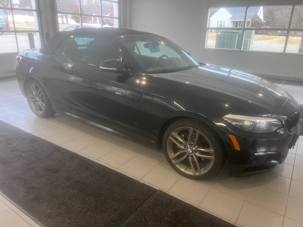 2018 BMW 2 Series 230i