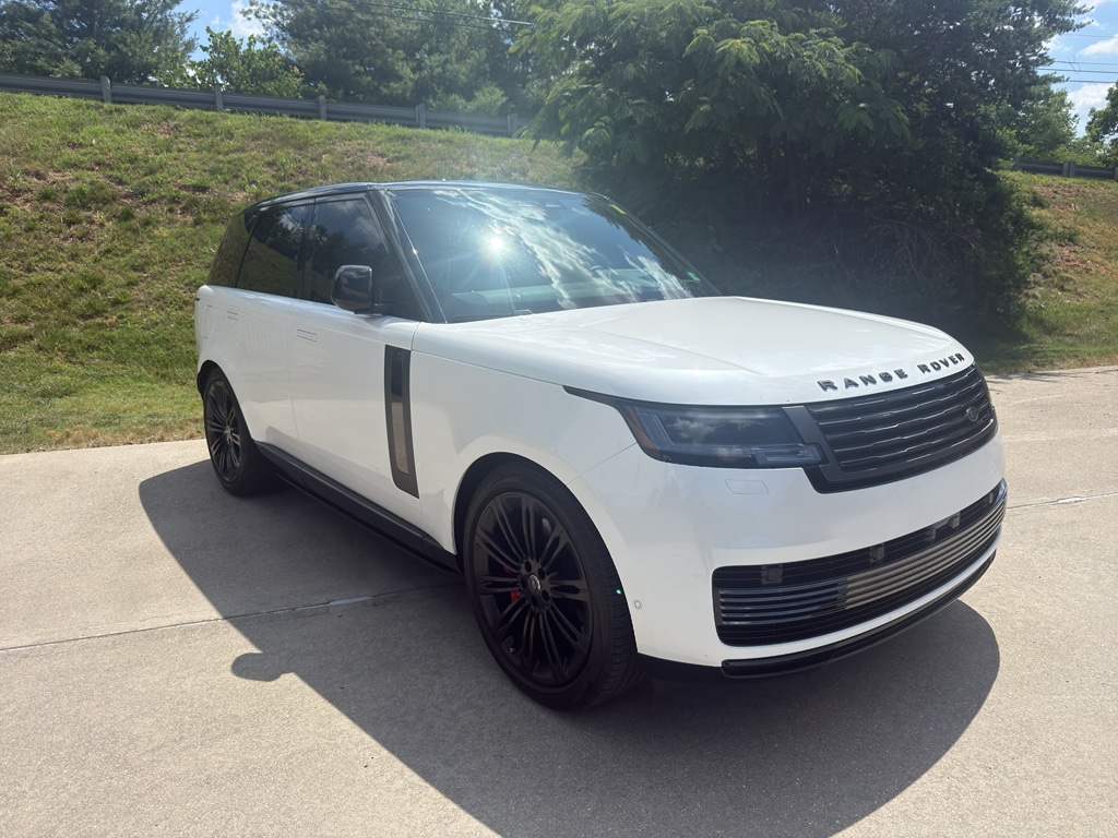Used 2024 Land Rover Range Rover P615 SV Sport Utility