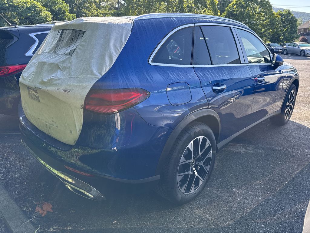 2025 Mercedes Benz GLC 350e 4MATIC photo 3