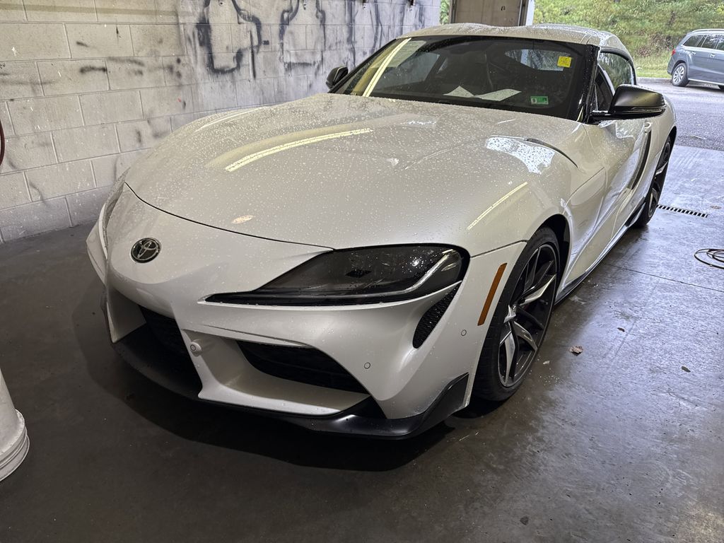 2022 Toyota Supra 3.0 Premium photo 2