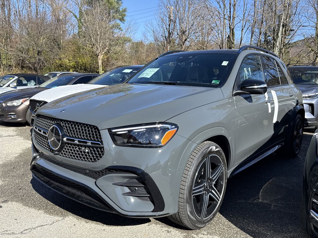 2026 Mercedes Benz GLE 450 4MATIC photo 2