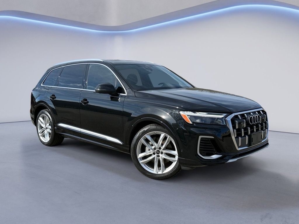 Used 2025 Audi Q7 55 Premium Plus Sport Utility