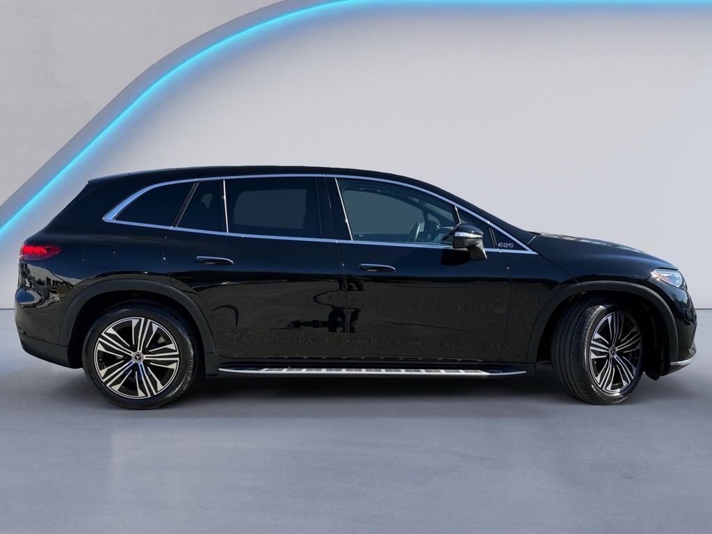 2023 Mercedes Benz EQS SUV 450 photo 3