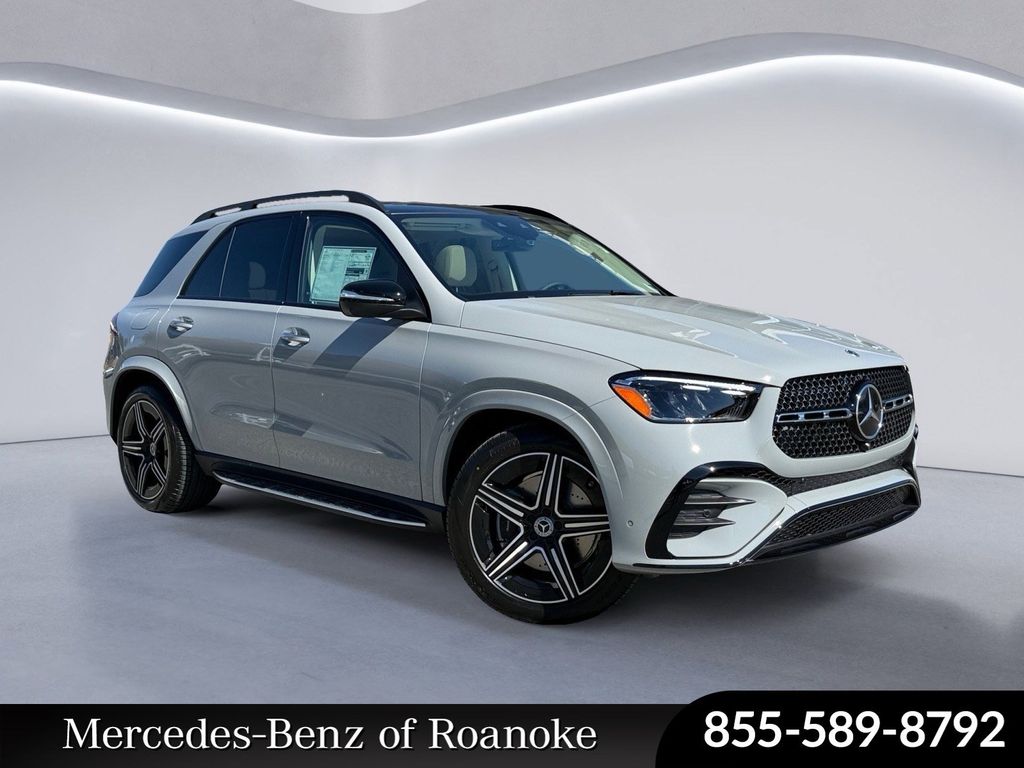 2026 Mercedes-Benz GLE GLE450's photo