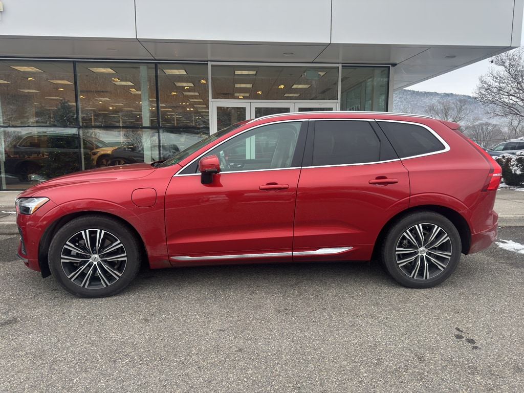 Used 2022 Volvo XC60 eAWD Inscription Sport Utility